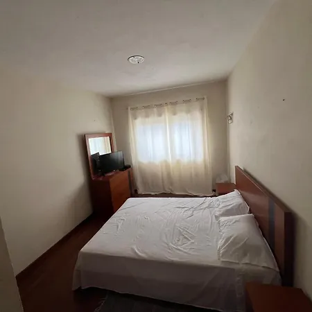 Casa Rosa Aluguel De Quartos Ubytování v soukromí Calvao